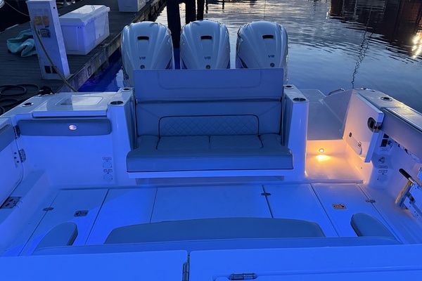 Sea Shed 37ft Pursuit Yacht For Sale