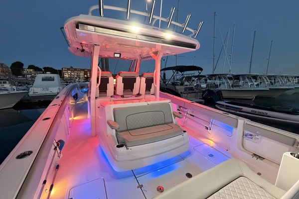 Sea Shed 37ft Pursuit Yacht For Sale