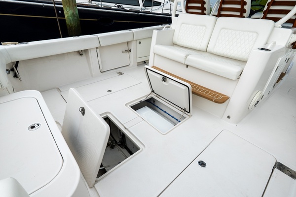 SF 43ft Jupiter Yacht For Sale