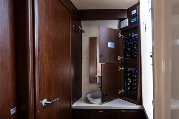 SF 43ft Jupiter Yacht For Sale