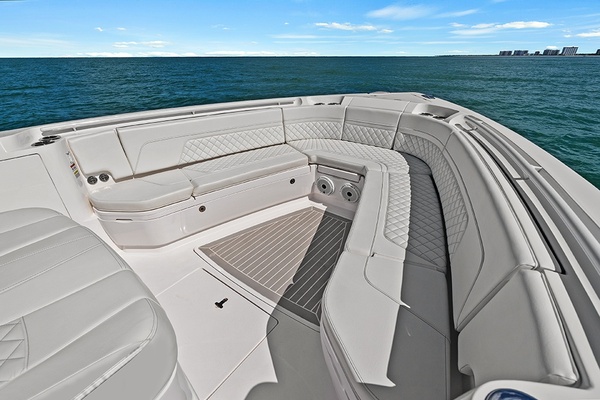 SPONTANEOUS 42ft Intrepid Yacht For Sale