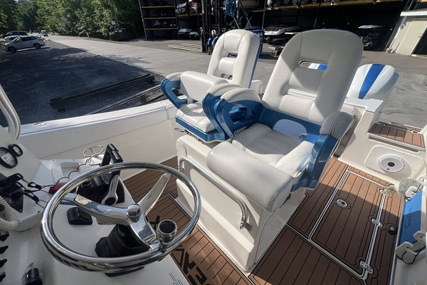 28ft Sea Fox Yacht For Sale