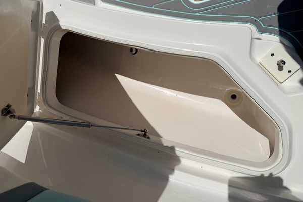 23ft Robalo Yacht For Sale