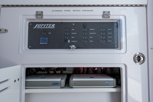 Reel Doozy  38ft Jupiter Yacht For Sale