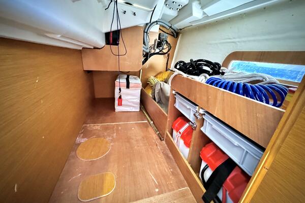 Polaris 37ft Jeanneau Yacht For Sale