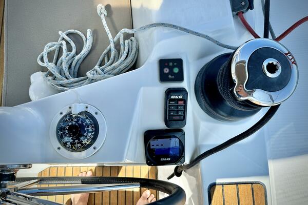 Polaris 37ft Jeanneau Yacht For Sale