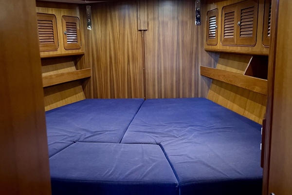54ft Hylas Yacht For Sale