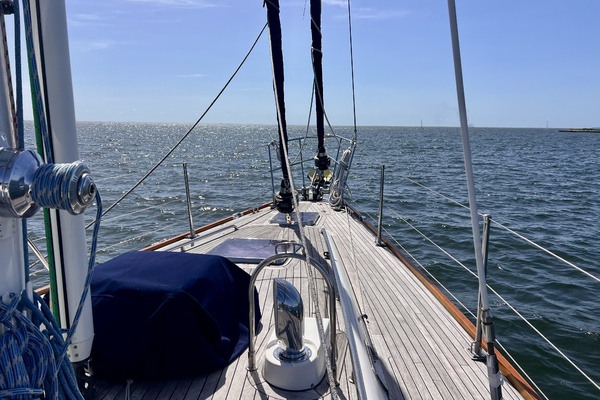 54ft Hylas Yacht For Sale
