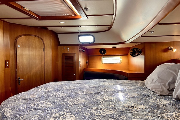 54ft Hylas Yacht For Sale