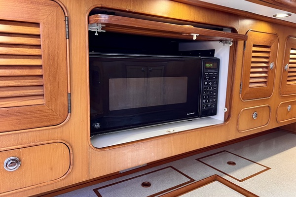 54ft Hylas Yacht For Sale