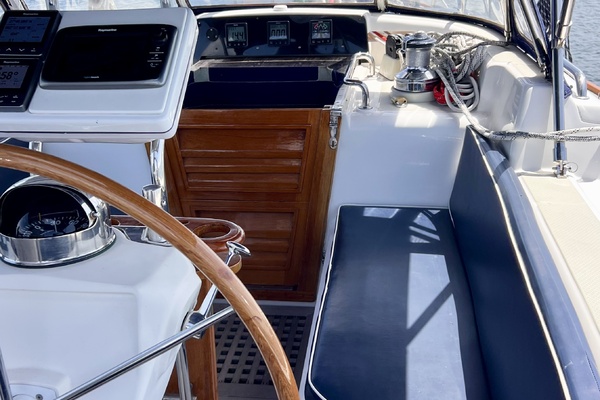 54ft Hylas Yacht For Sale