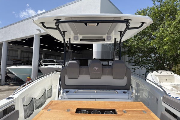 29ft Jeanneau Yacht For Sale