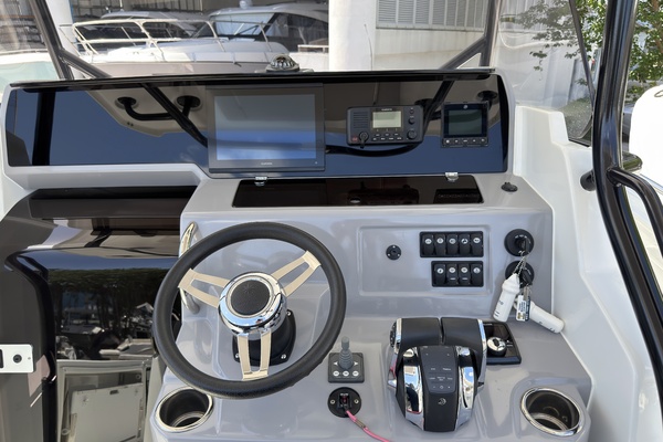 29ft Jeanneau Yacht For Sale