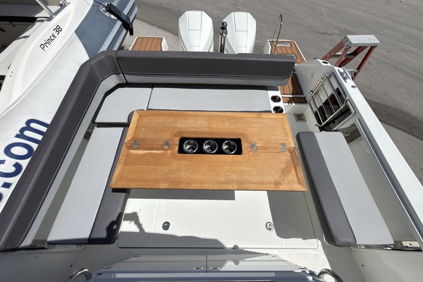 29ft Jeanneau Yacht For Sale