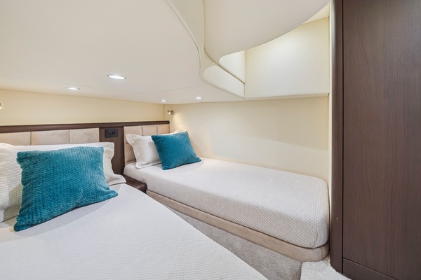 35ft Sunseeker Yacht For Sale