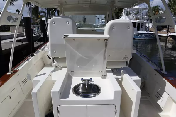 Marlow Prowler Havana 375 Yacht For Sale