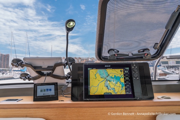Endurance 40ft Nautitech Yacht For Sale