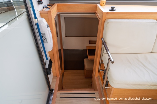 Endurance 40ft Nautitech Yacht For Sale