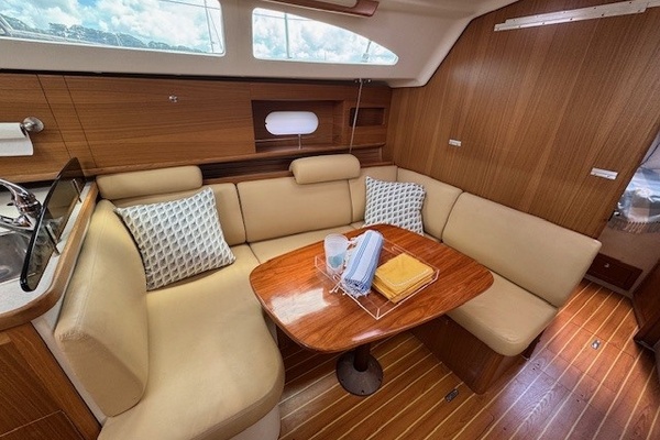 31ft Catalina Yacht For Sale