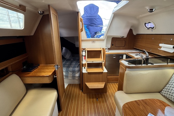 31ft Catalina Yacht For Sale