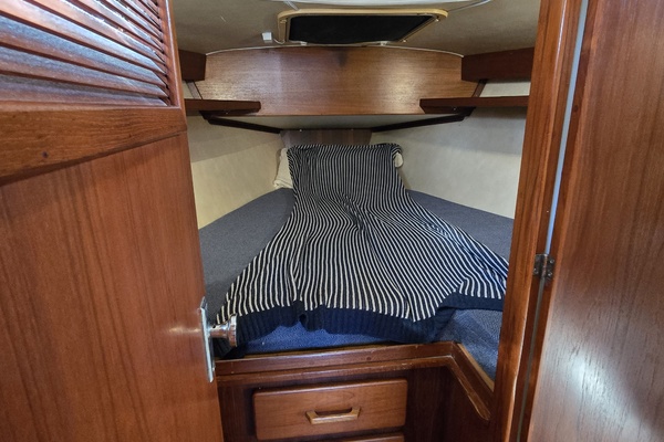 La Sirena 35ft Caliber Yacht For Sale