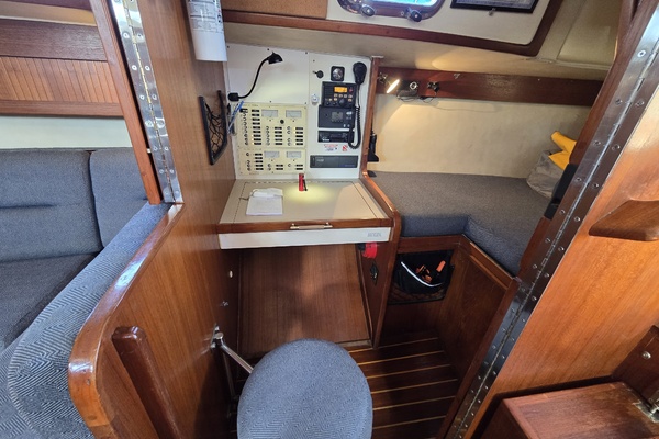 La Sirena 35ft Caliber Yacht For Sale