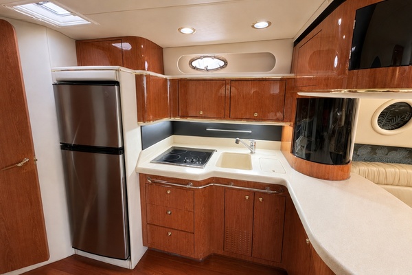 TajmaHerzer II 50ft Sea Ray Yacht For Sale