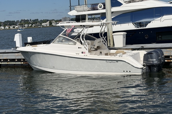 2015 Edgewater 28