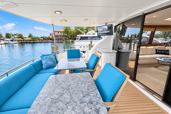 Bamboozled Again 80ft Lazzara Yachts Yacht For Sale