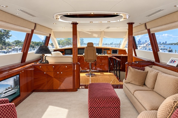 Bamboozled Again 80ft Lazzara Yachts Yacht For Sale