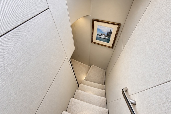 Bamboozled Again 80ft Lazzara Yachts Yacht For Sale