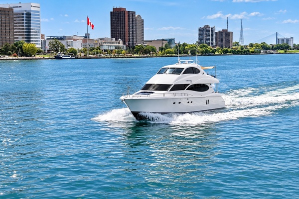 Bamboozled Again 80ft Lazzara Yachts Yacht For Sale