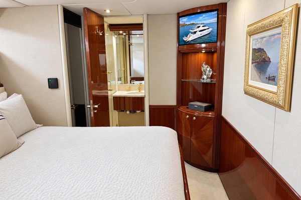 Bamboozled Again 80ft Lazzara Yachts Yacht For Sale