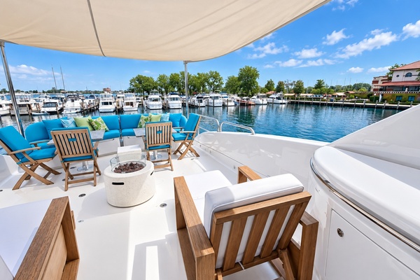 Bamboozled Again 80ft Lazzara Yachts Yacht For Sale