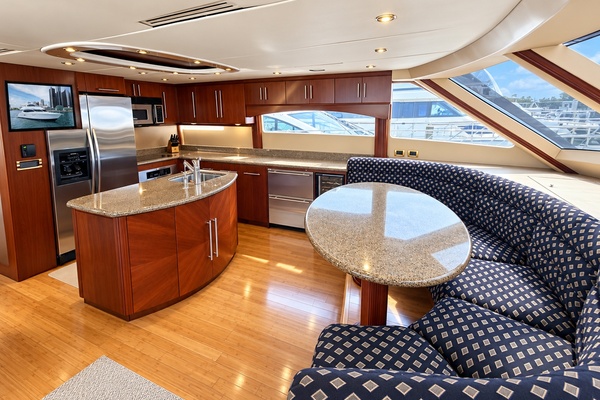 Bamboozled Again 80ft Lazzara Yachts Yacht For Sale