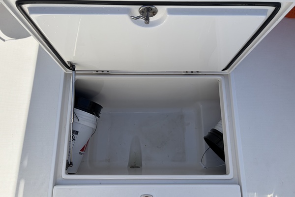 29ft Jupiter Yacht For Sale