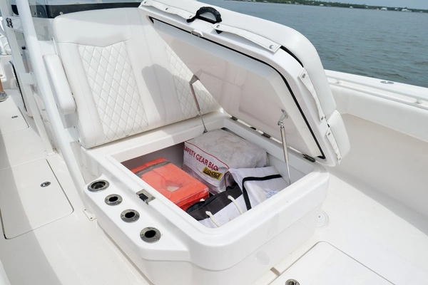 Fountain 34TE Yacht For Sale