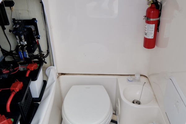 34ft Fountain Yacht For Sale
