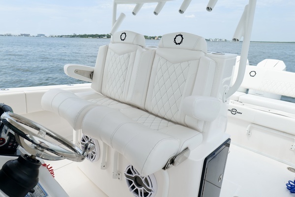 34ft Fountain Yacht For Sale