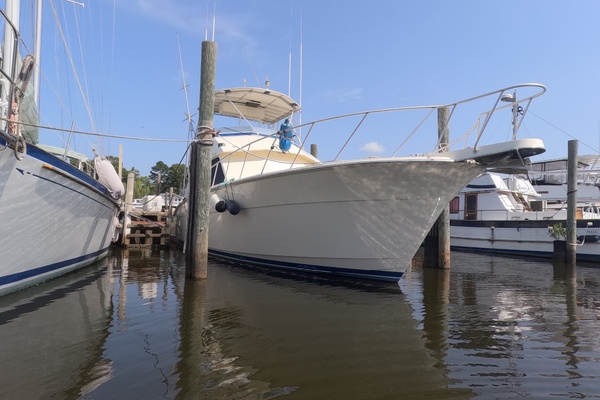 45ft Hatteras Yacht For Sale