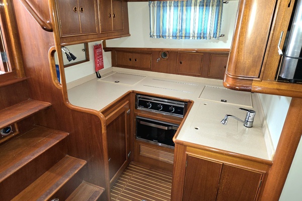 Bella Cosa 43ft Grand Banks Eastbay Yacht For Sale