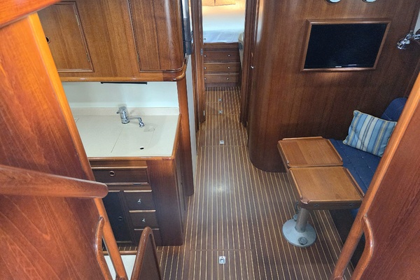 Bella Cosa 43ft Grand Banks Eastbay Yacht For Sale