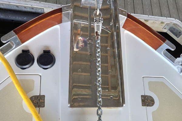 Bella Cosa 43ft Grand Banks Eastbay Yacht For Sale