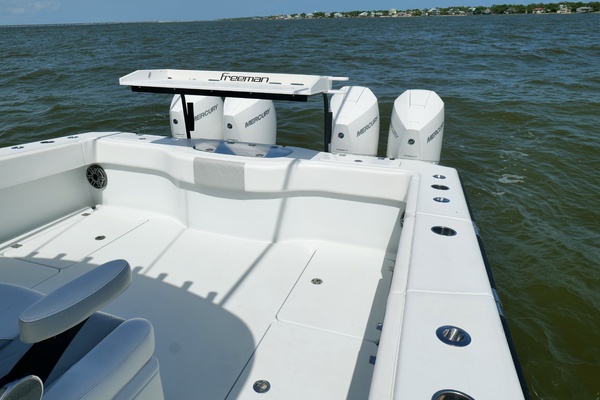 Reel G 38ft Freeman Yacht For Sale
