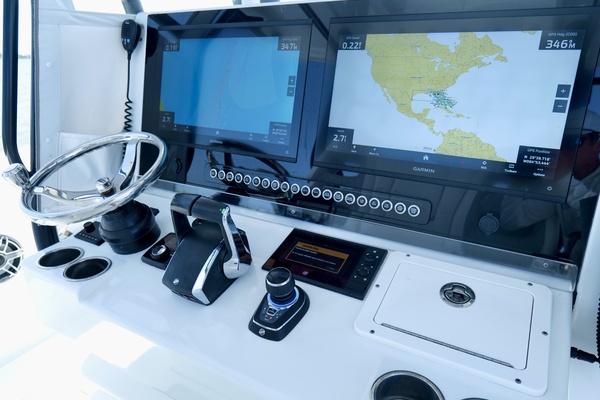 Reel G 38ft Freeman Yacht For Sale