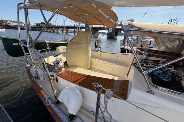 Coianna 43ft Tartan Yacht For Sale