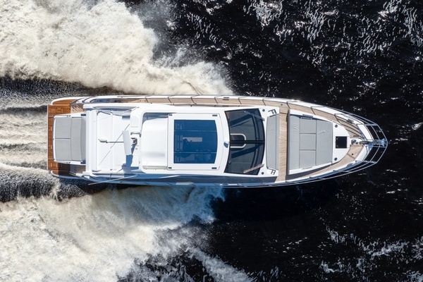 60ft Azimut Yacht For Sale