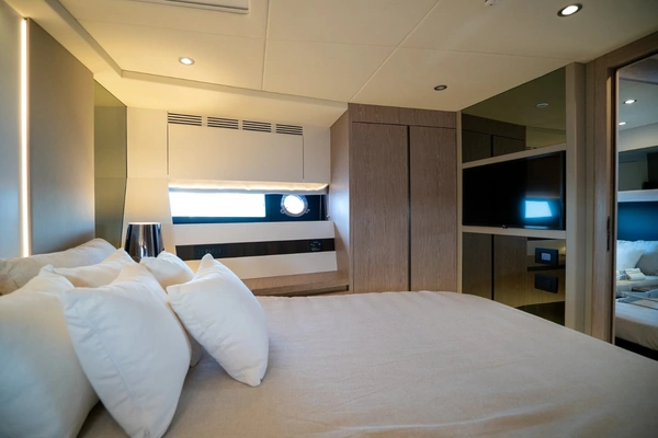 Azimut S6 Yacht For Sale