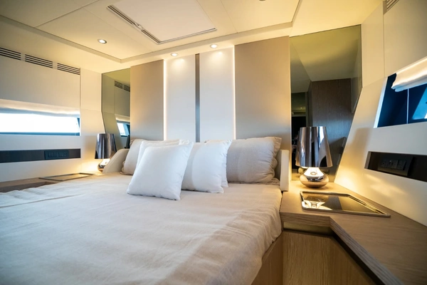 Azimut S6 Yacht For Sale