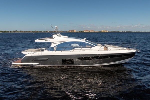 60ft Azimut Yacht For Sale